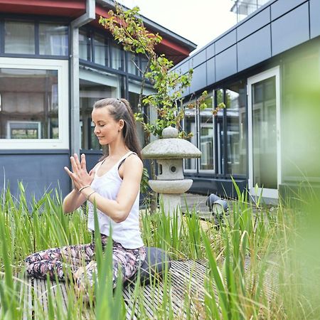 Dorint Strandresort & Spa Ostseebad Wustrow Wustrow  Buitenkant foto