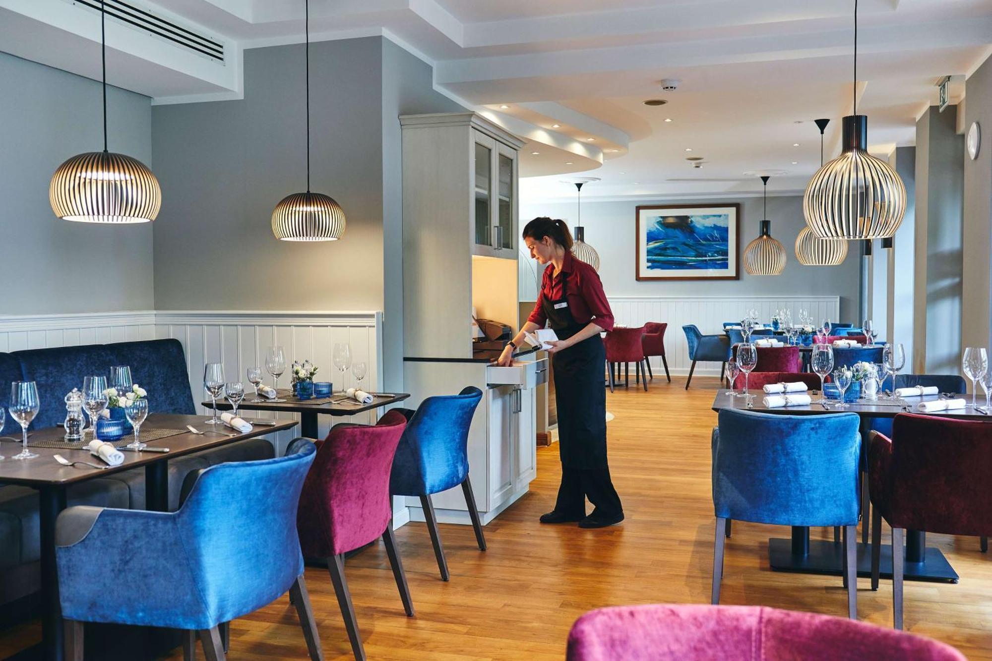 Dorint Strandresort & Spa Ostseebad Wustrow Wustrow  Buitenkant foto