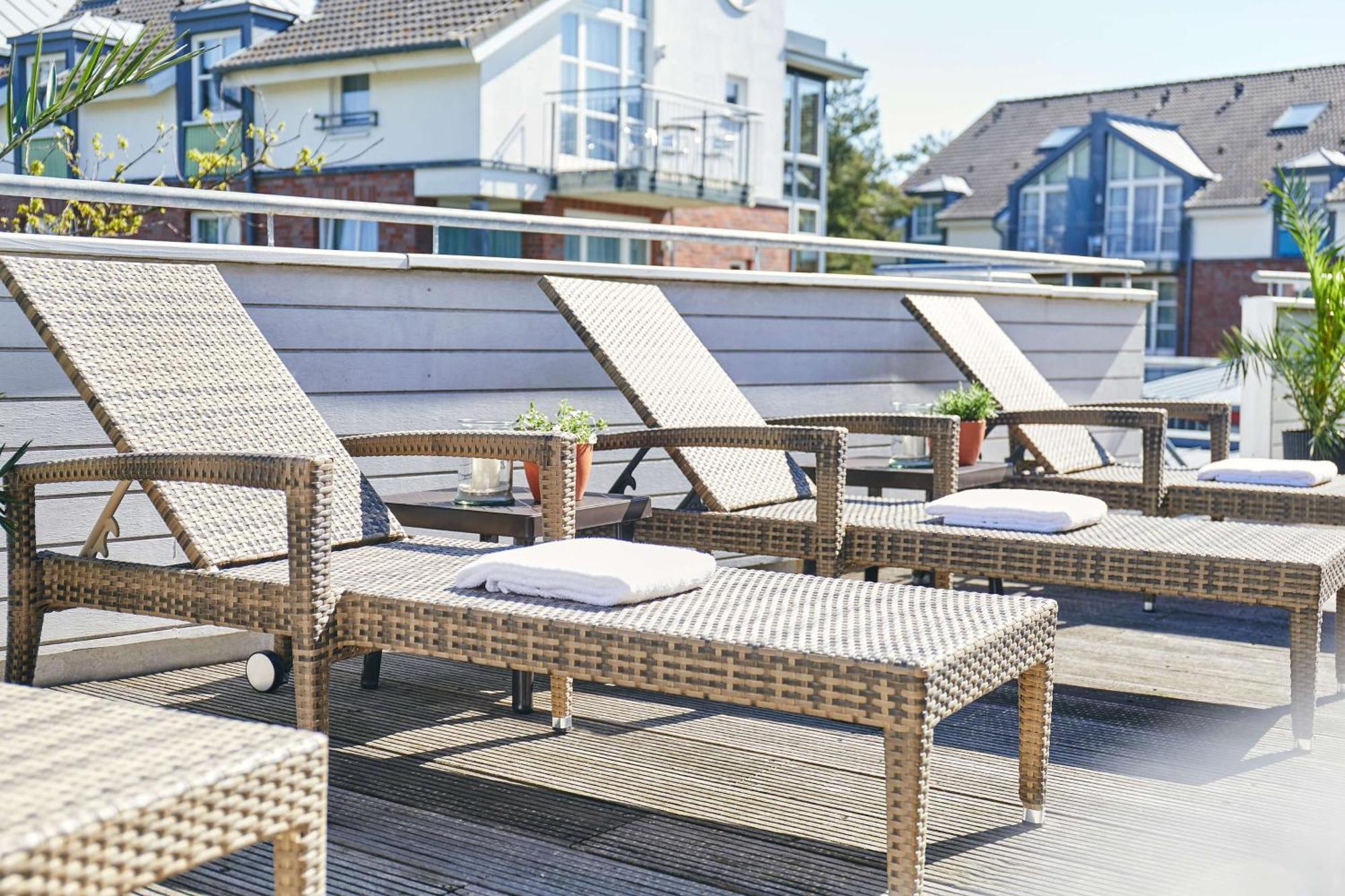 Dorint Strandresort & Spa Ostseebad Wustrow Wustrow  Buitenkant foto