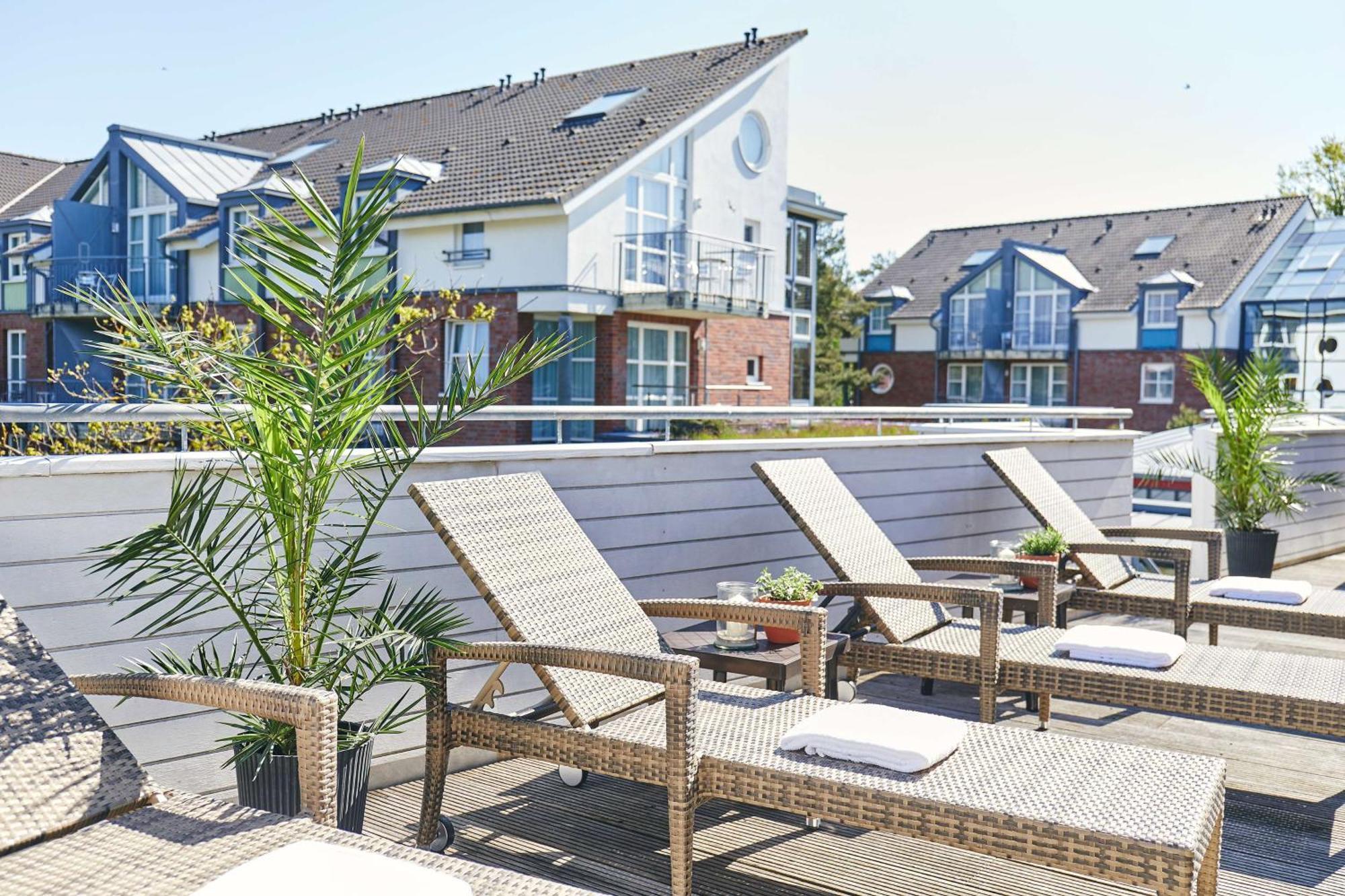 Dorint Strandresort & Spa Ostseebad Wustrow Wustrow  Buitenkant foto