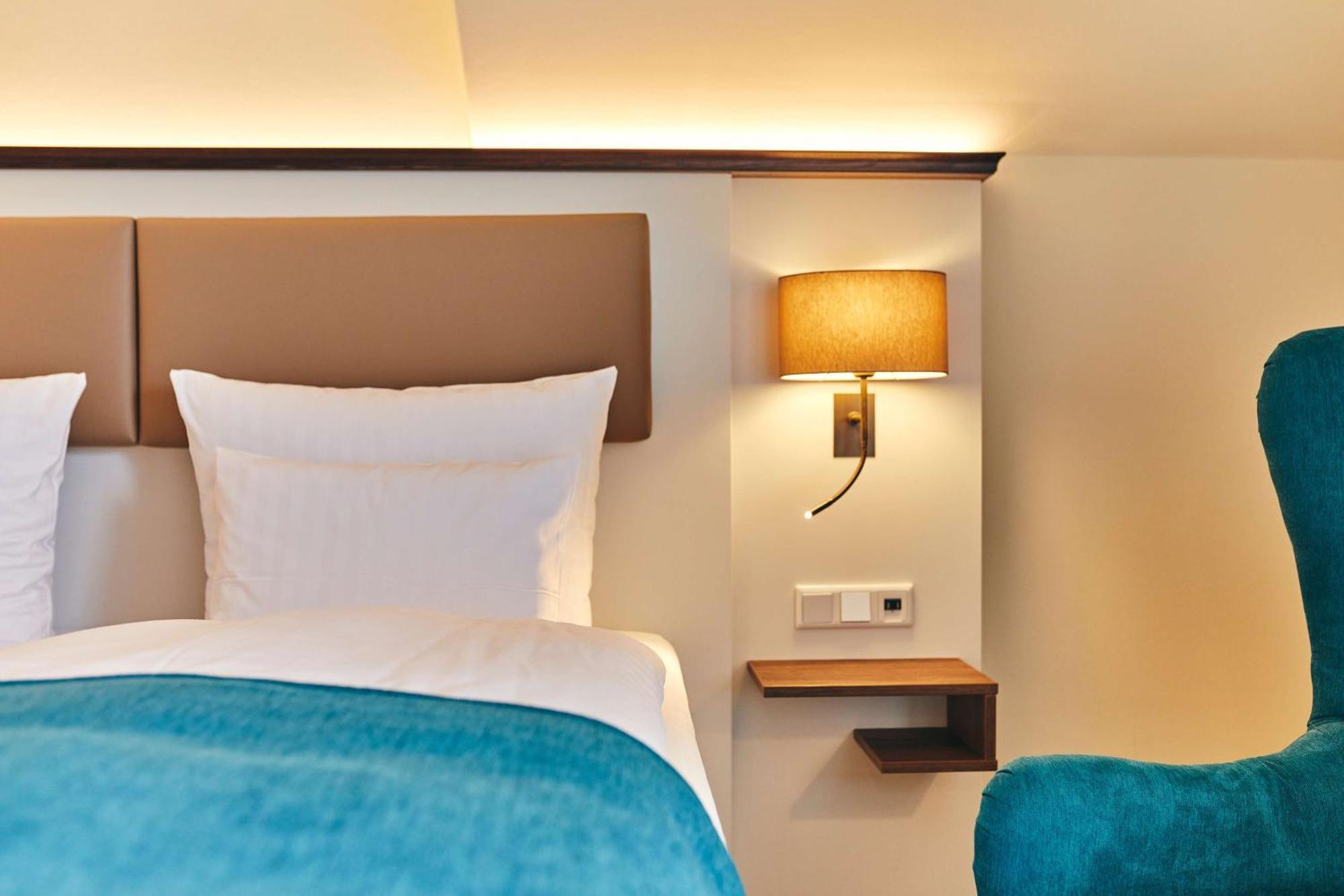 Dorint Strandresort & Spa Ostseebad Wustrow Wustrow  Buitenkant foto